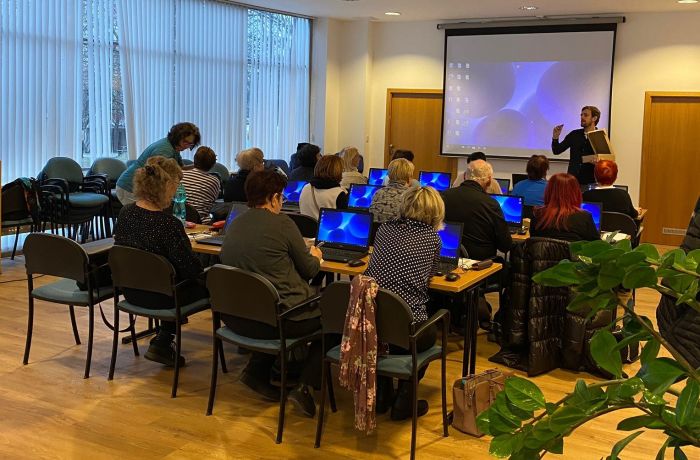 1737984894306_1 1737984894306_1