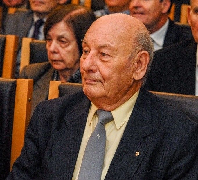 2 Ořez. Jaroslav Mašek - Hadži při udělení městské historické pečetě_28.10.2015 2 Ořez. Jaroslav Mašek - Hadži při udělení městské historické pečetě_28.10.2015